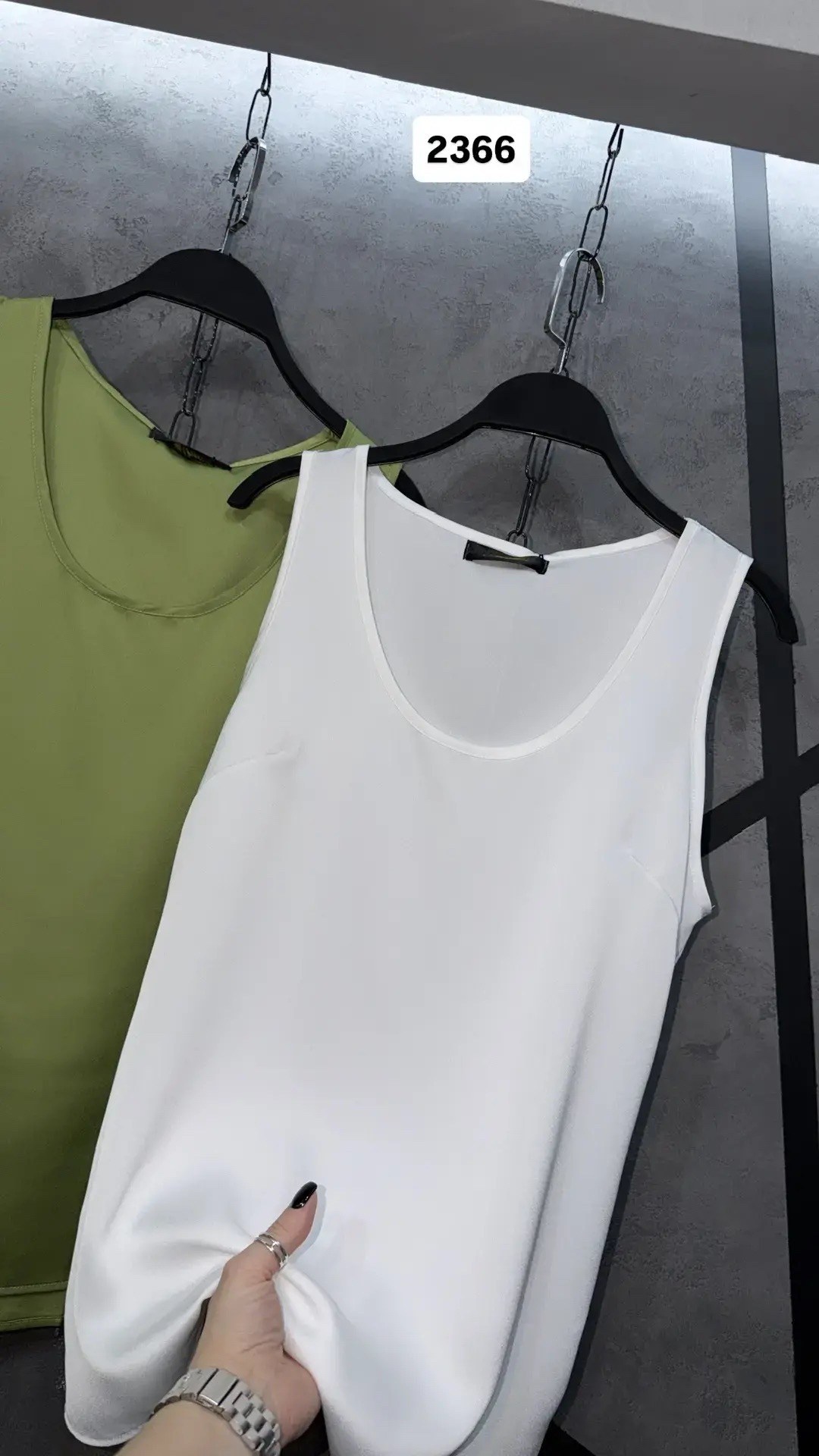 шелковый топ,топ женский,шелковая майка,женская майка,атласный топ