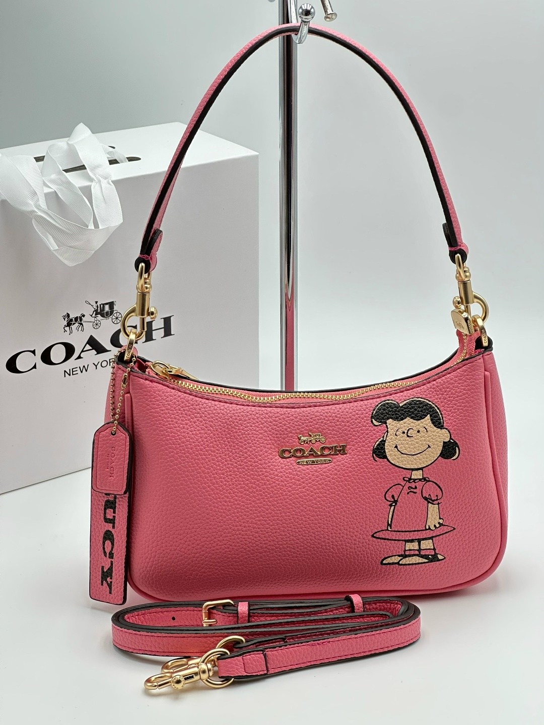 сумка женская coach,сумка coach,сумка через плечо coach,сумка coach женская белая,брендовая сумка через плечо coach