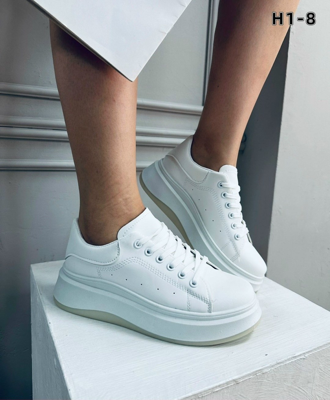 женские кроссовки,белые кеды,,белые кроссовки,женские белые кроссовки