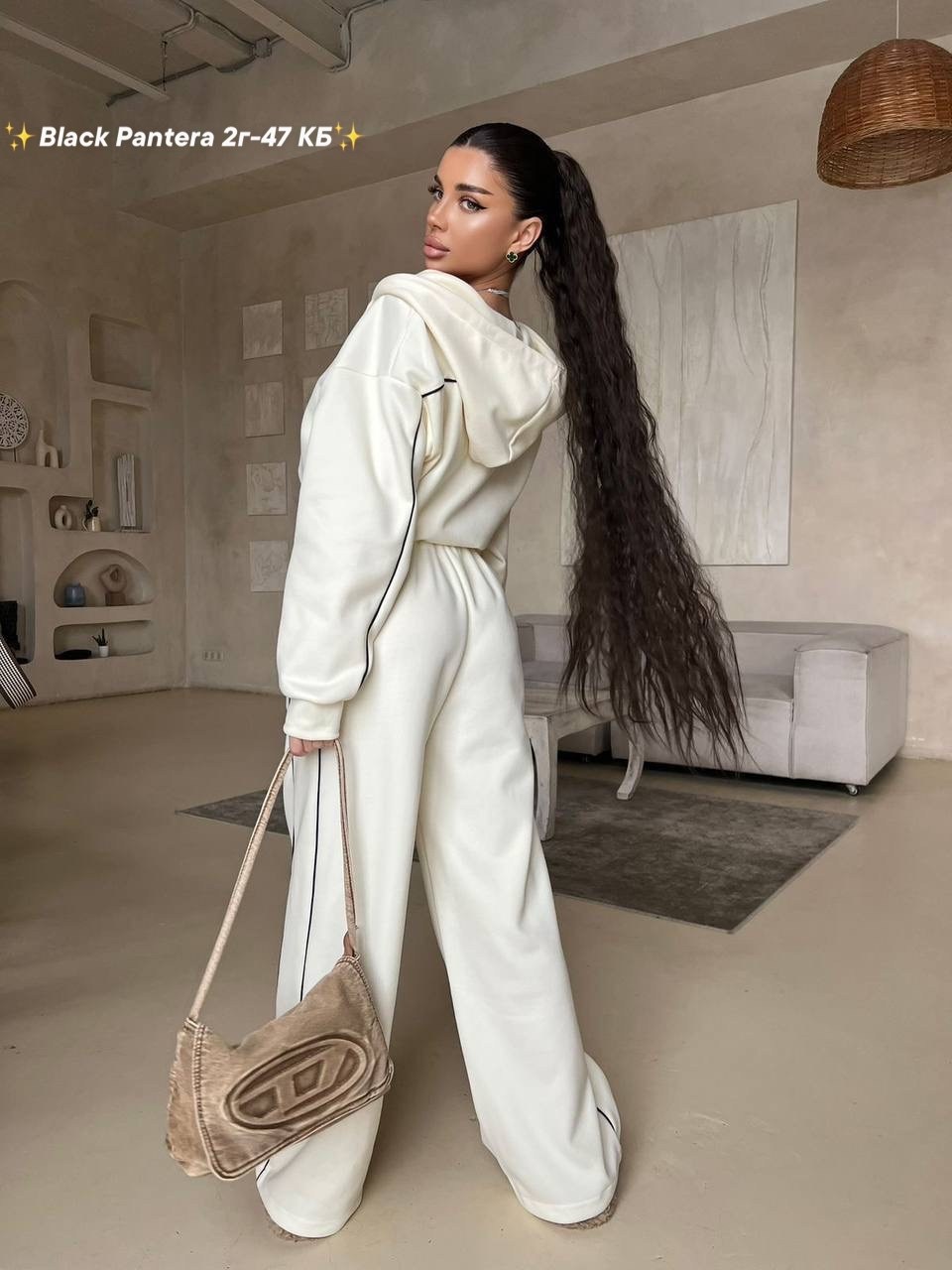 стильные костюмы,костюм спортивный,спортивные женские костюмы,женский костюм,костюм спортивный размер 42-46 бежевый