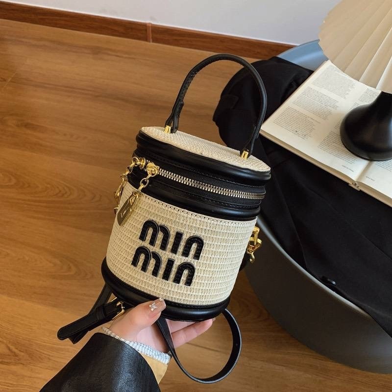 сумки женская,сумка женская плетеная,сумка,сумки женские стильные,сумка соломенная