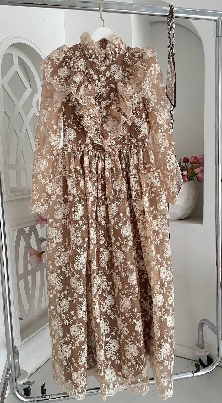 платья,кружевное платье,стильное платье,приталенное платье,шифоновое платье