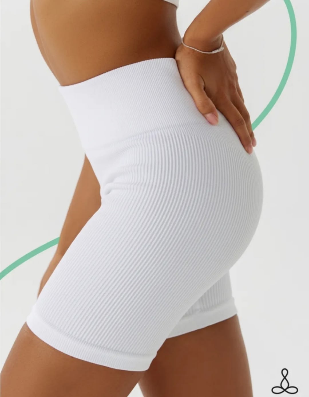 велосипедки женские в рубчик,велосипедки женские,спортивные велосипедки,костюм топ и велосипедки,топ для спорта женский