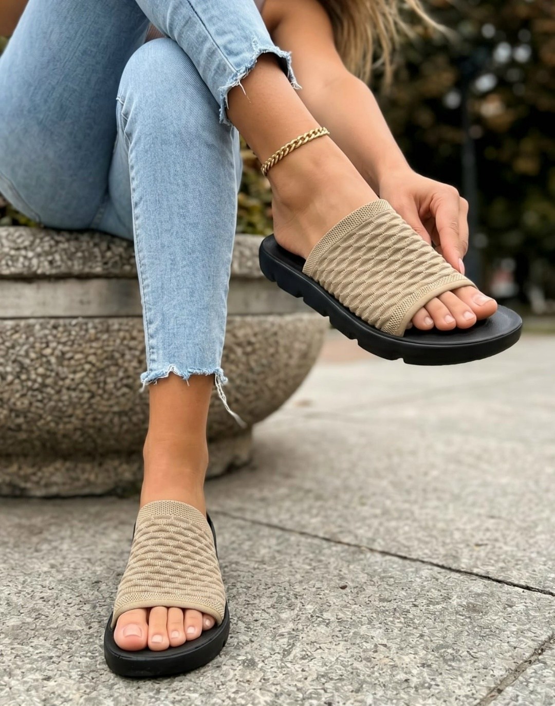 женские шлепанцы,,шлепанцы женские на платформе,шлепанцы hunter,женские шлепки