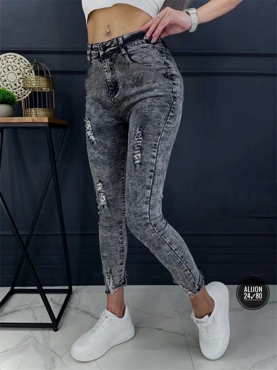 джинсы женские,одежда джинсы,джинсы модные,вязаный свитер градиентом,кофта омбре вязаная