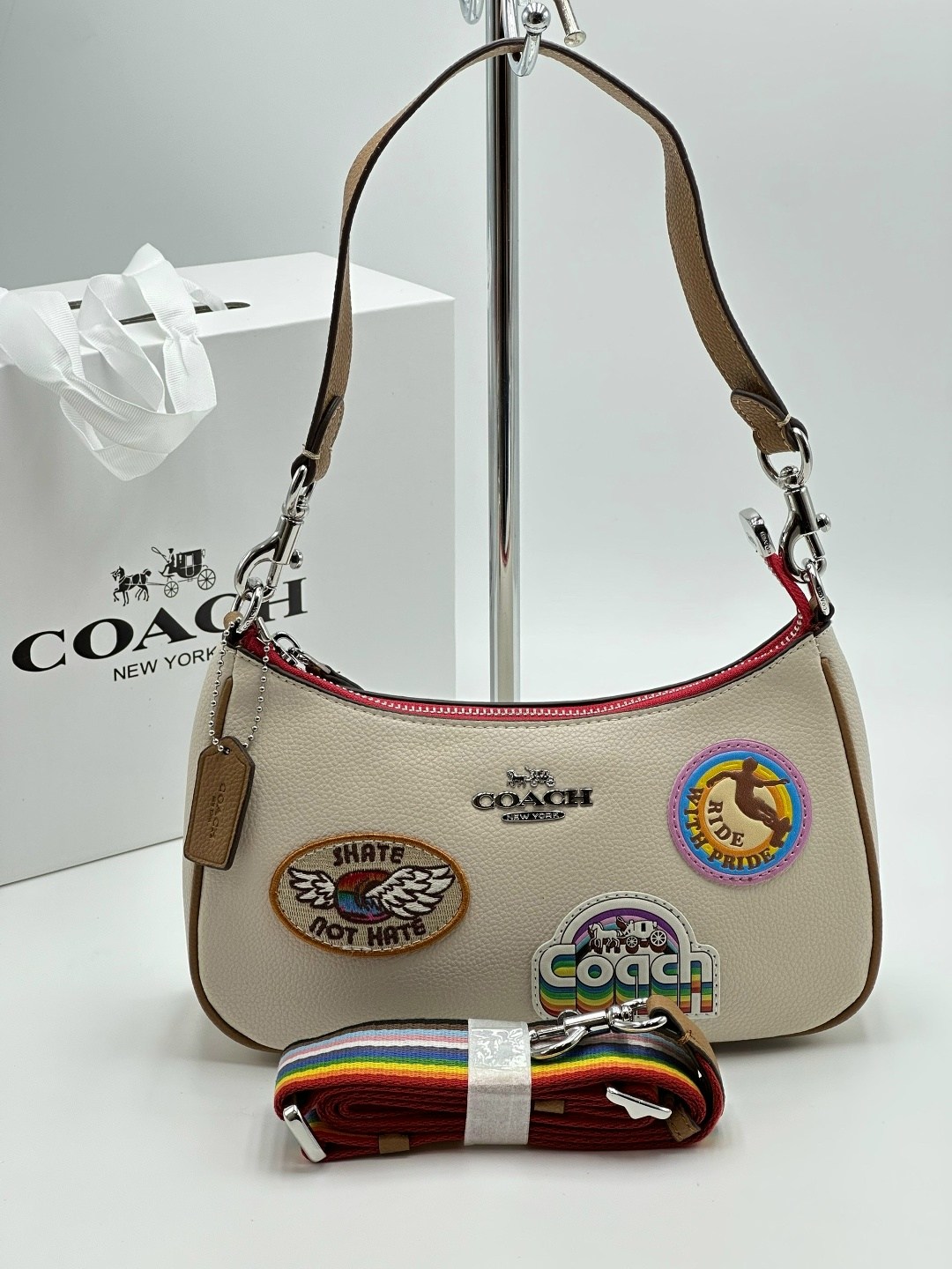 сумка женская coach,сумка coach,сумка через плечо coach,сумка coach женская белая,брендовая сумка через плечо coach