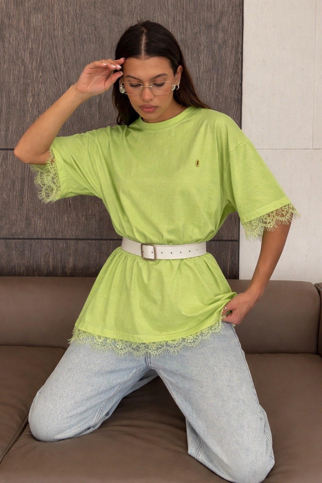 футболка с кружевами,одежда стильная,футболки женская,стильные наряды