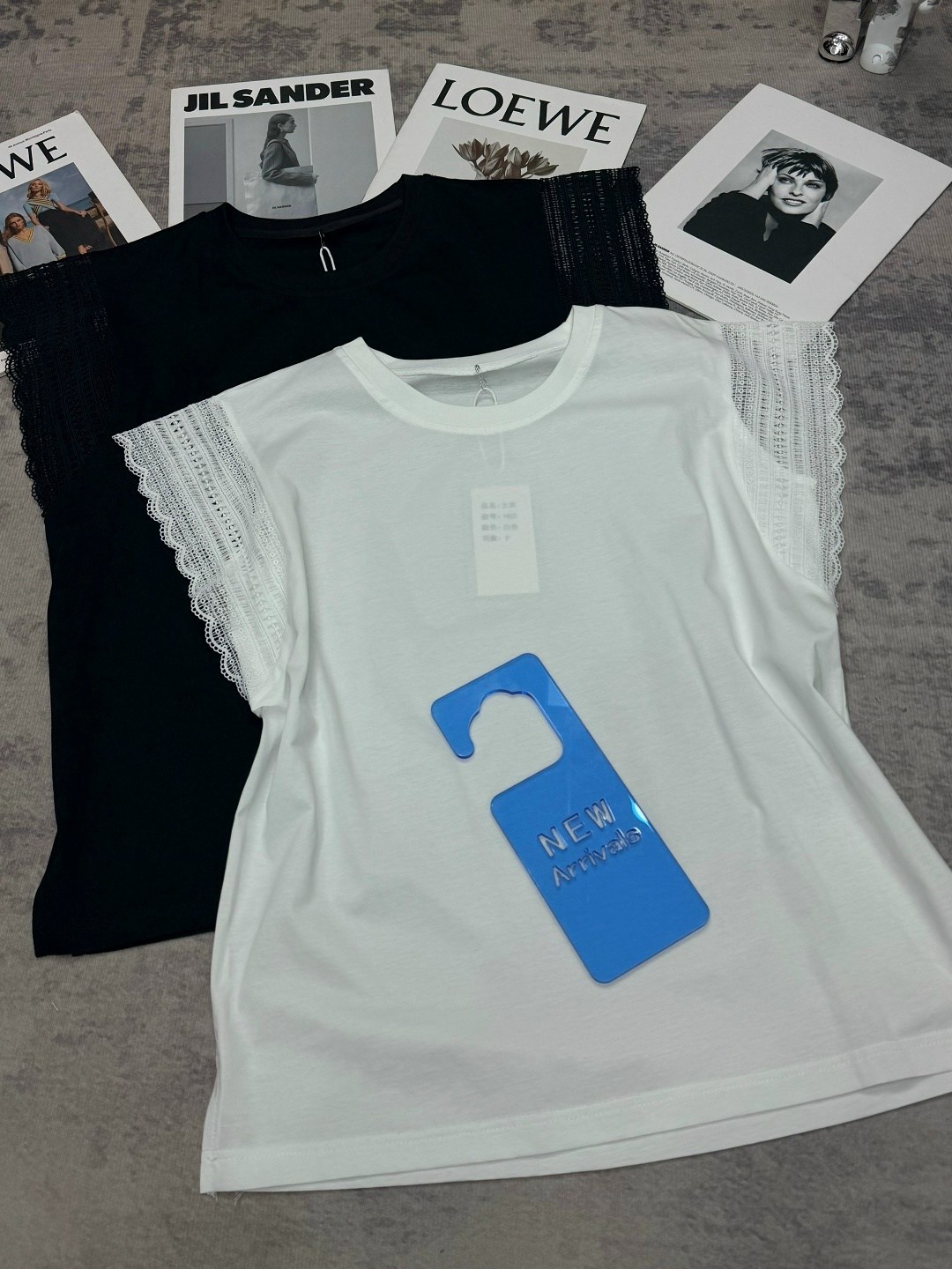 футболка с кружевами,футболка с кружевом женская,блузка кружевная,футболки женская,базовая футболка женская с кружевом