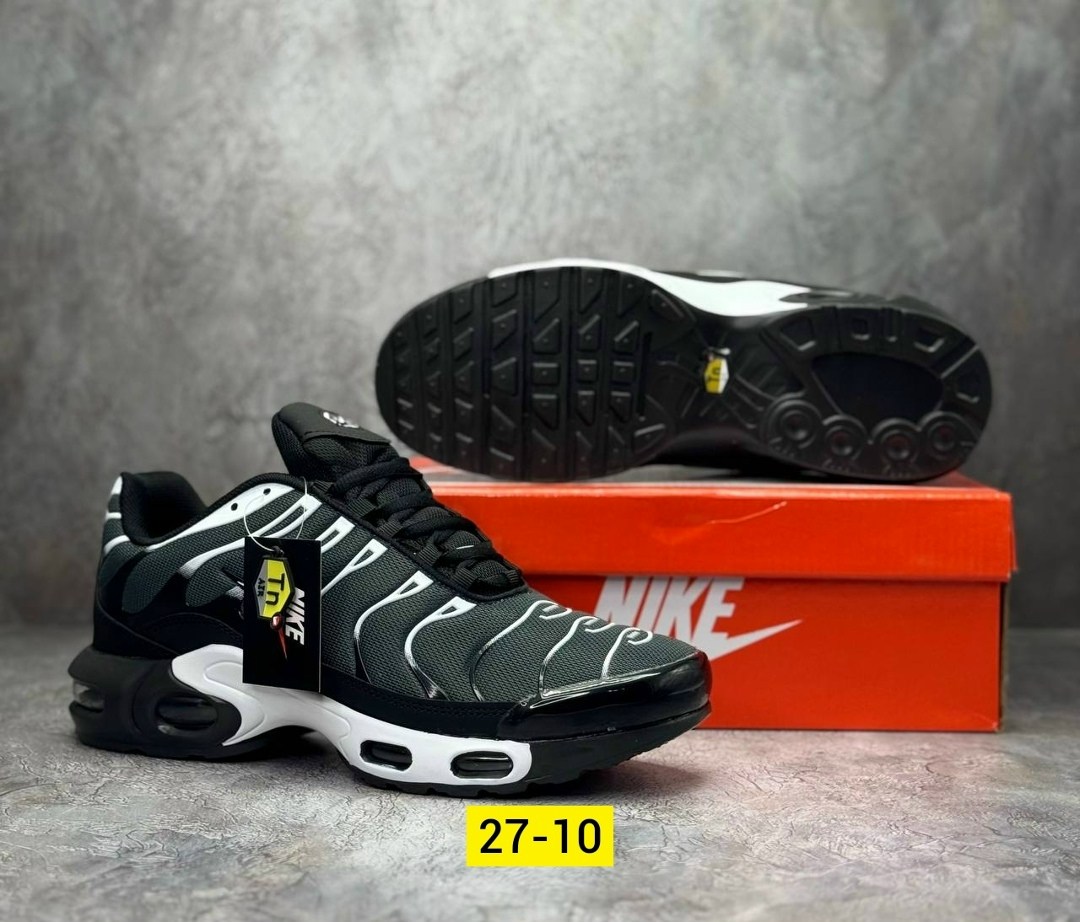 кроссовки nike air max tn plus,кроссовки мужские nike air max tn plus,nike air max tn plus,nike air max plus tn black,