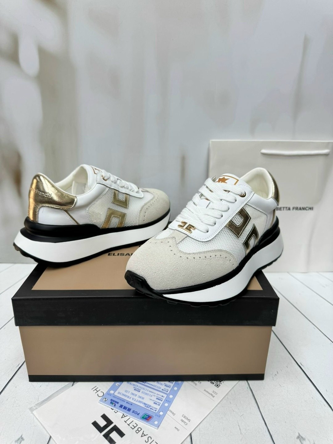 ,кроссовки женскиe,hogan кроссовки,кроссовки hermes,fendi кроссовки