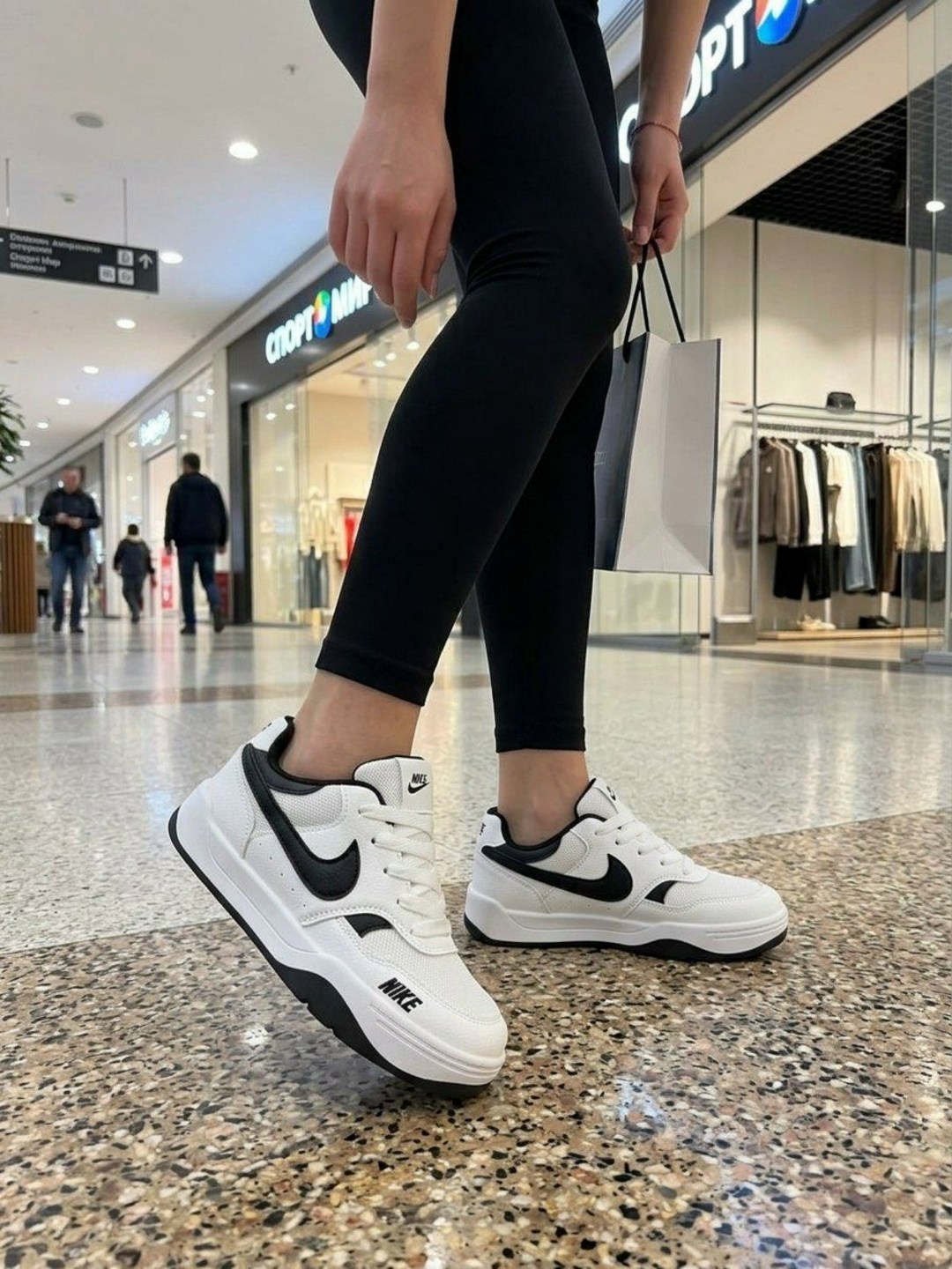 кроссовки женские nike,кроссовки женскиe,кроссовки мужские женские,кроссовки,спортивная