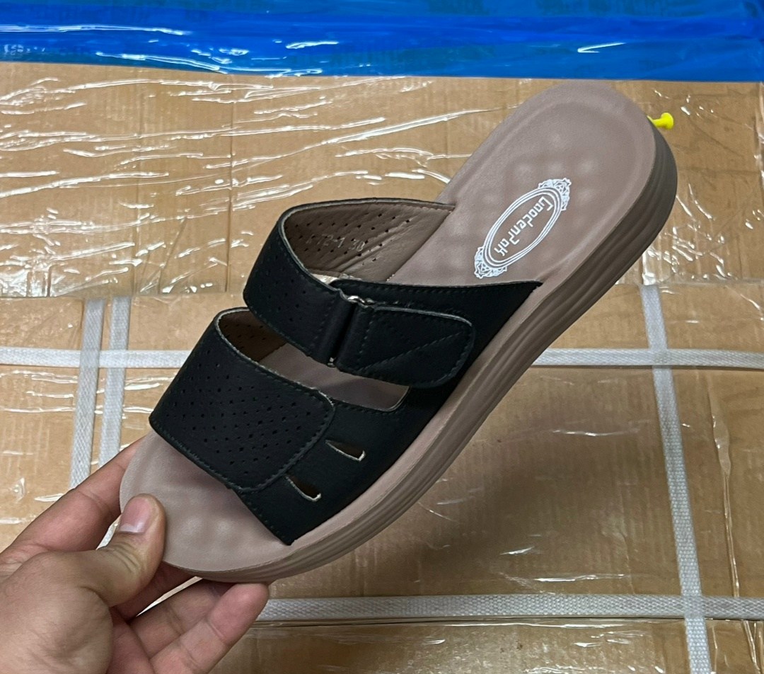 женские шлепанцы,,женские шлепки,женские босоножки,женские сандалии