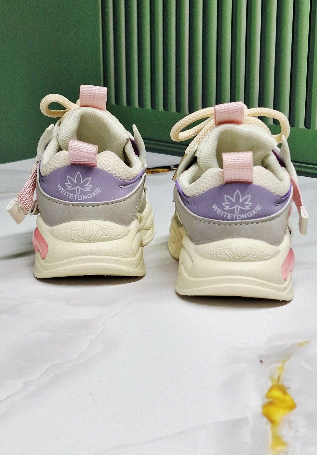 детские кроссовки,кроссовки,кроссовки для детей,кроссовки для девочек,кроссовки для девочек и мальчиков