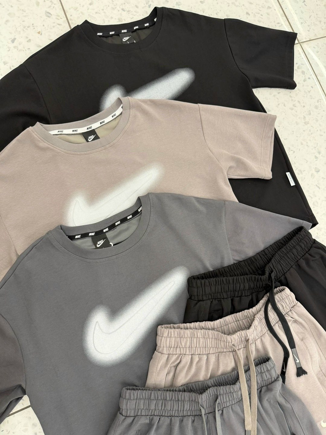 костюм футболка шорты спортивный,спортивный костюм nike мужской,костюм спортивный мужской,спортивные костюмы nike,спортивные костюм