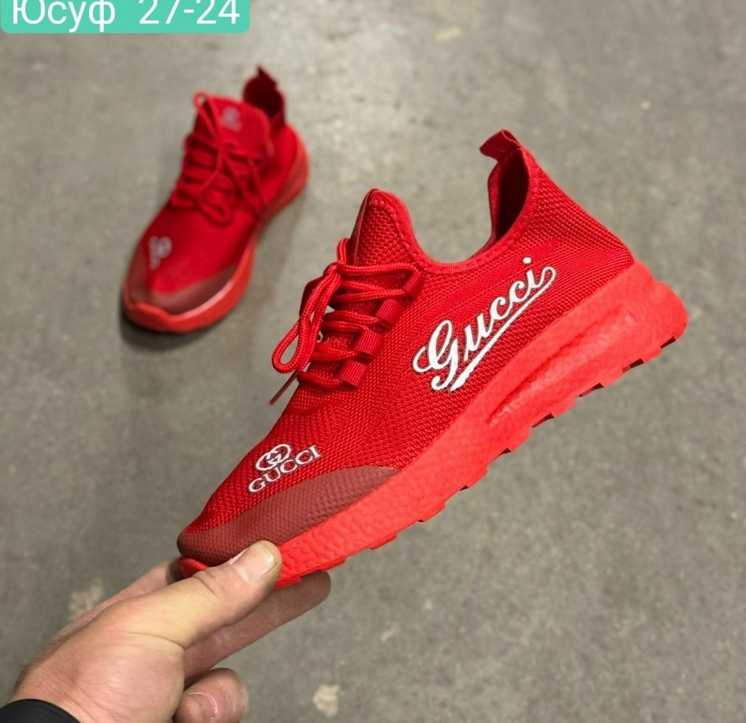 спортивная,красные кроссовки,кроссовки мужские красные,спортивные кроссовки,модная спортивная