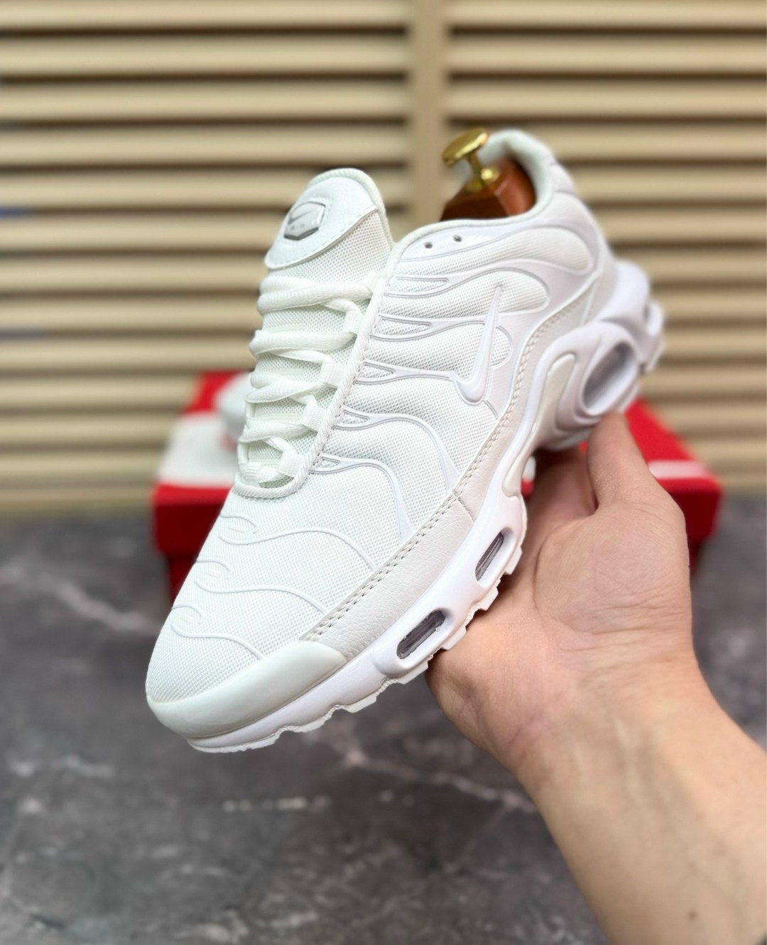 кроссовки nike air max plus tn,nike air max tn plus white,мужские кроссовки nike air max tn plus,кроссовки nike air max plus,nike air max plus tn