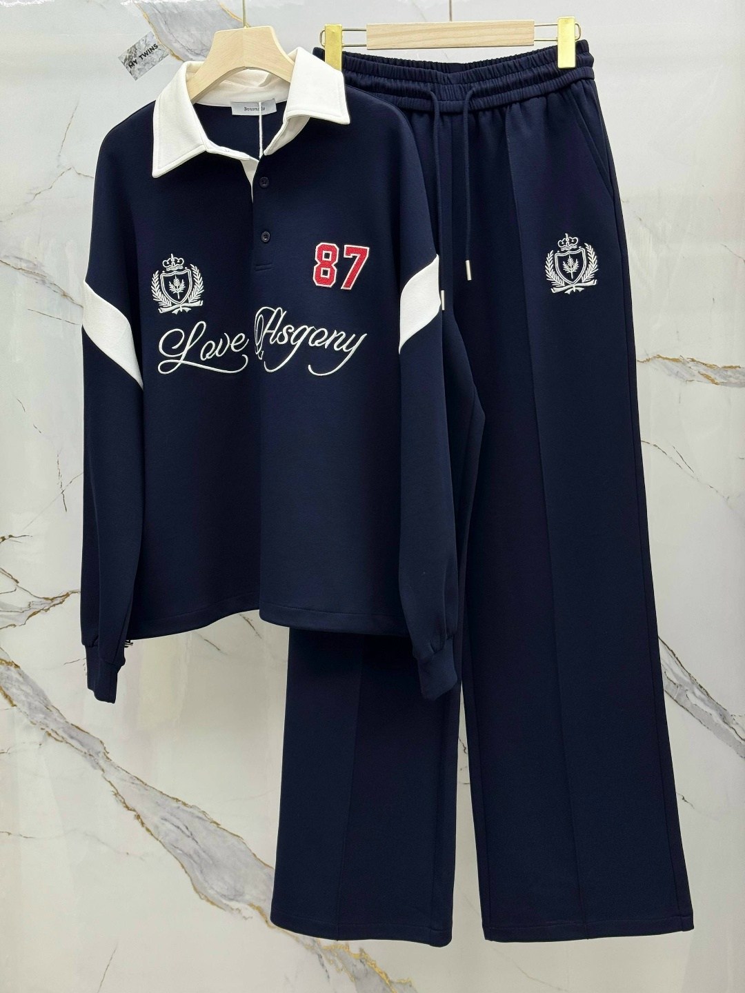 спортивный костюм женский,женский костюм,спортивный костюм,свитшот женская,брюки трикотажные