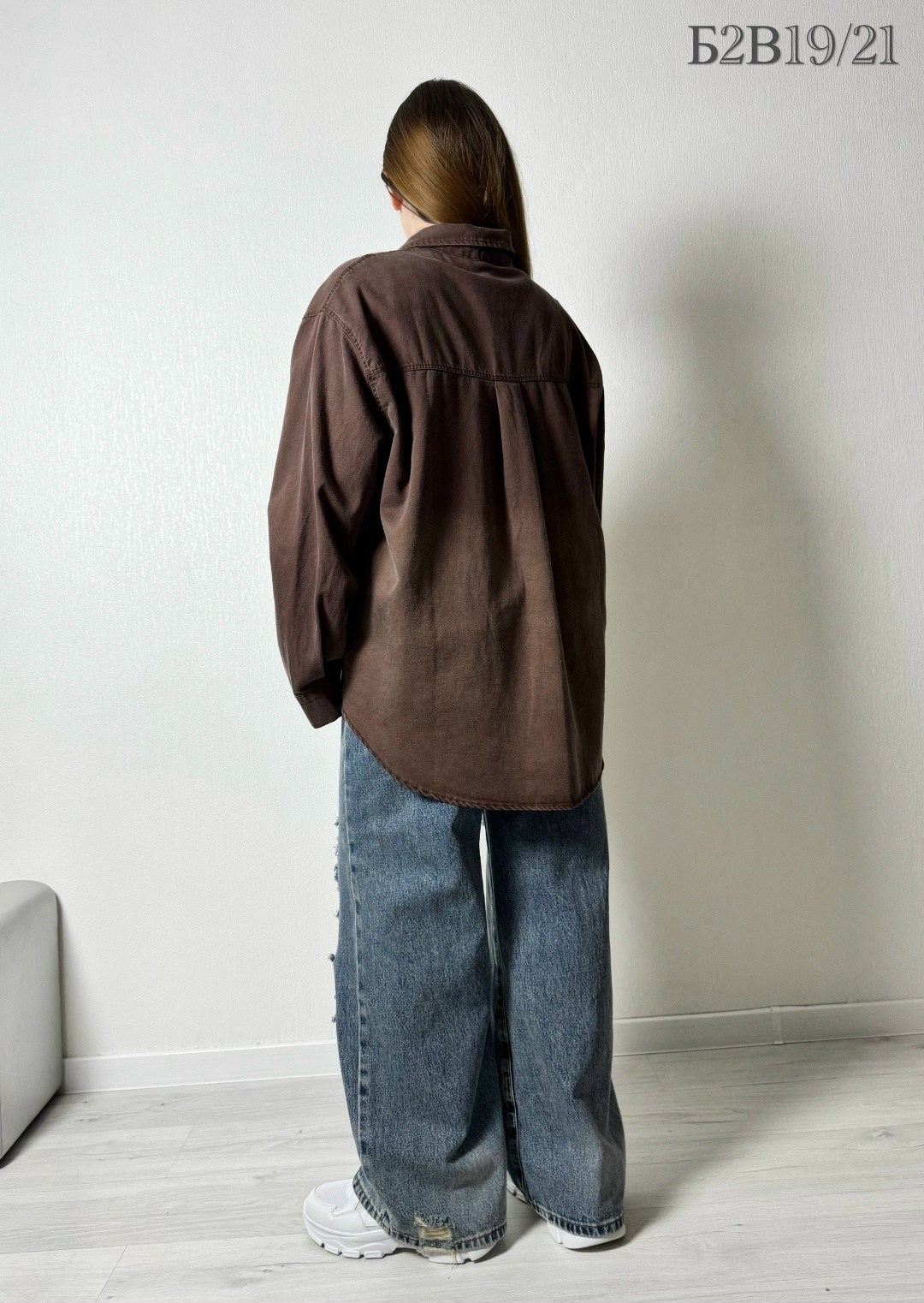 рубашка вельветовая шоколадного оттенка,рубашка вельветовая оверсайз feel fine,рубашка вельветовая женская,рубашка вельветовая оттенок горький шоколад,женская рубашка