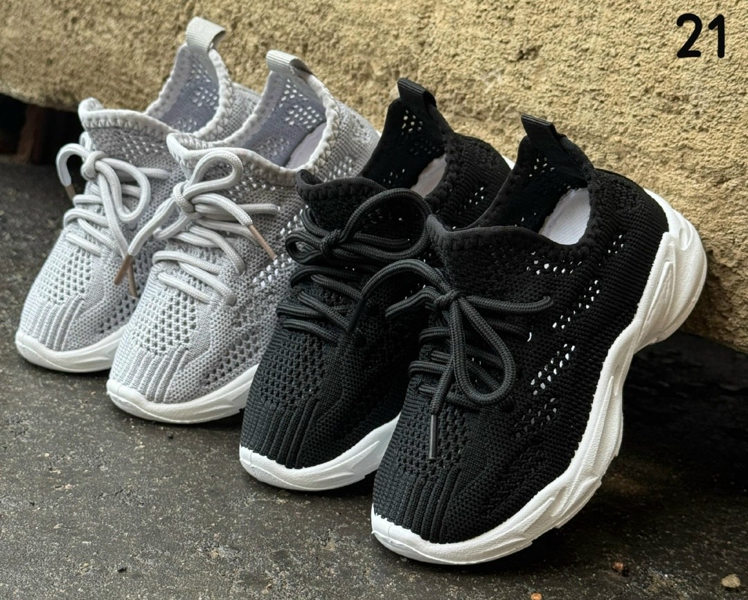 кроссовки,детские кроссовки,кроссовки для малыша,кроссовки для девочек,спортивная