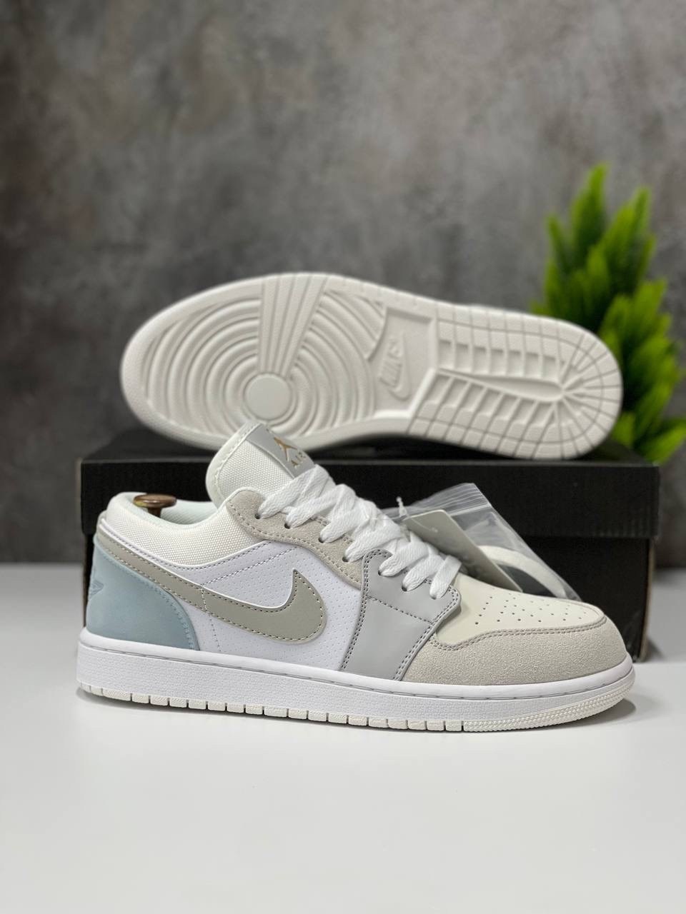 кроссовки nike air jordan 1 low,кросcовки nike air force 1,nike air jordan 1 low paris,кроссовки nike женские,nike air jordan 1 low paris grey