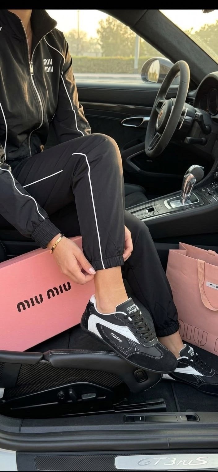 кроссовки puma,женские кроссовки,,спортивные костюм,кроссовки miu miu new balance