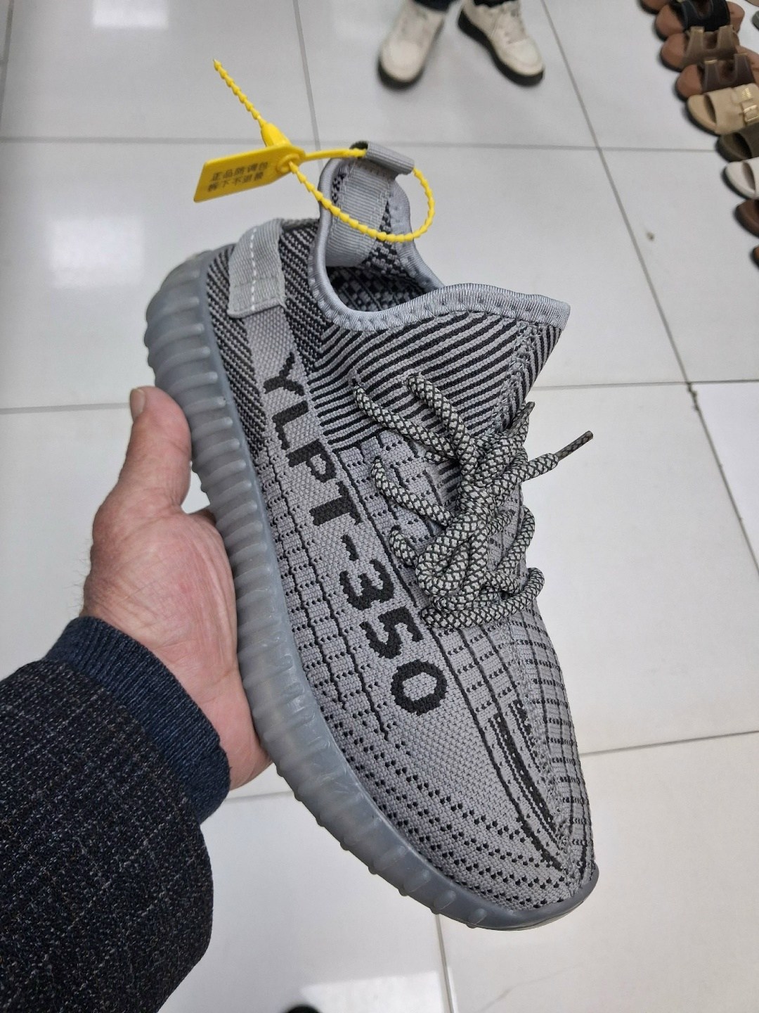 кроссовки adidas yeezy boost 350,кроссовки adidas yeezy boost,adidas yeezy boost 350 v 2,adidas yeezy boost 350,adidas yeezy boost