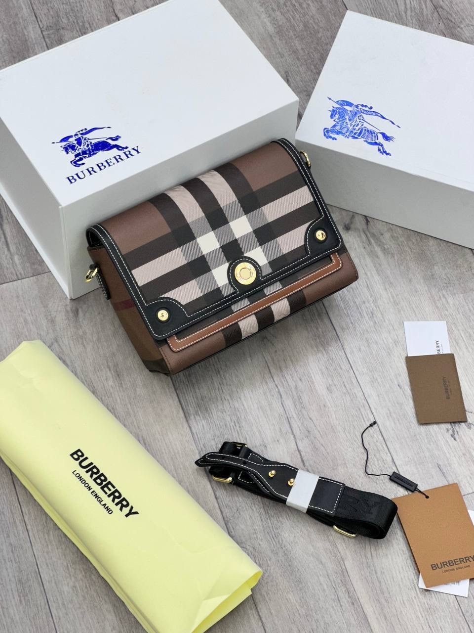 сумка burberry,сумка burberry женская,сумка через плечо burberry,сумка на плечо burberry,модная седельная сумка в стиле burberry