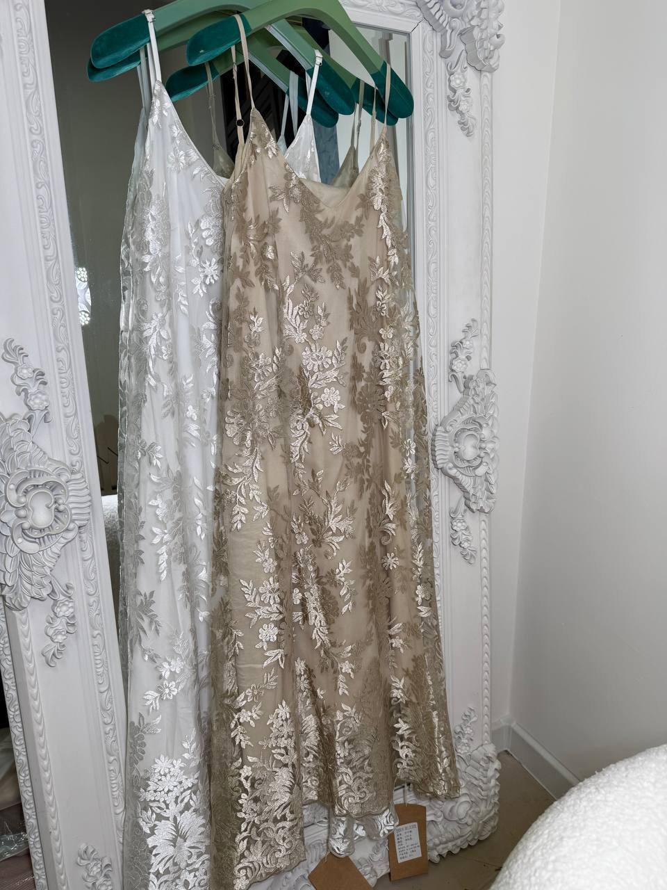 модный наряд,стильные наряды,девушка,богатая девушка,наряд