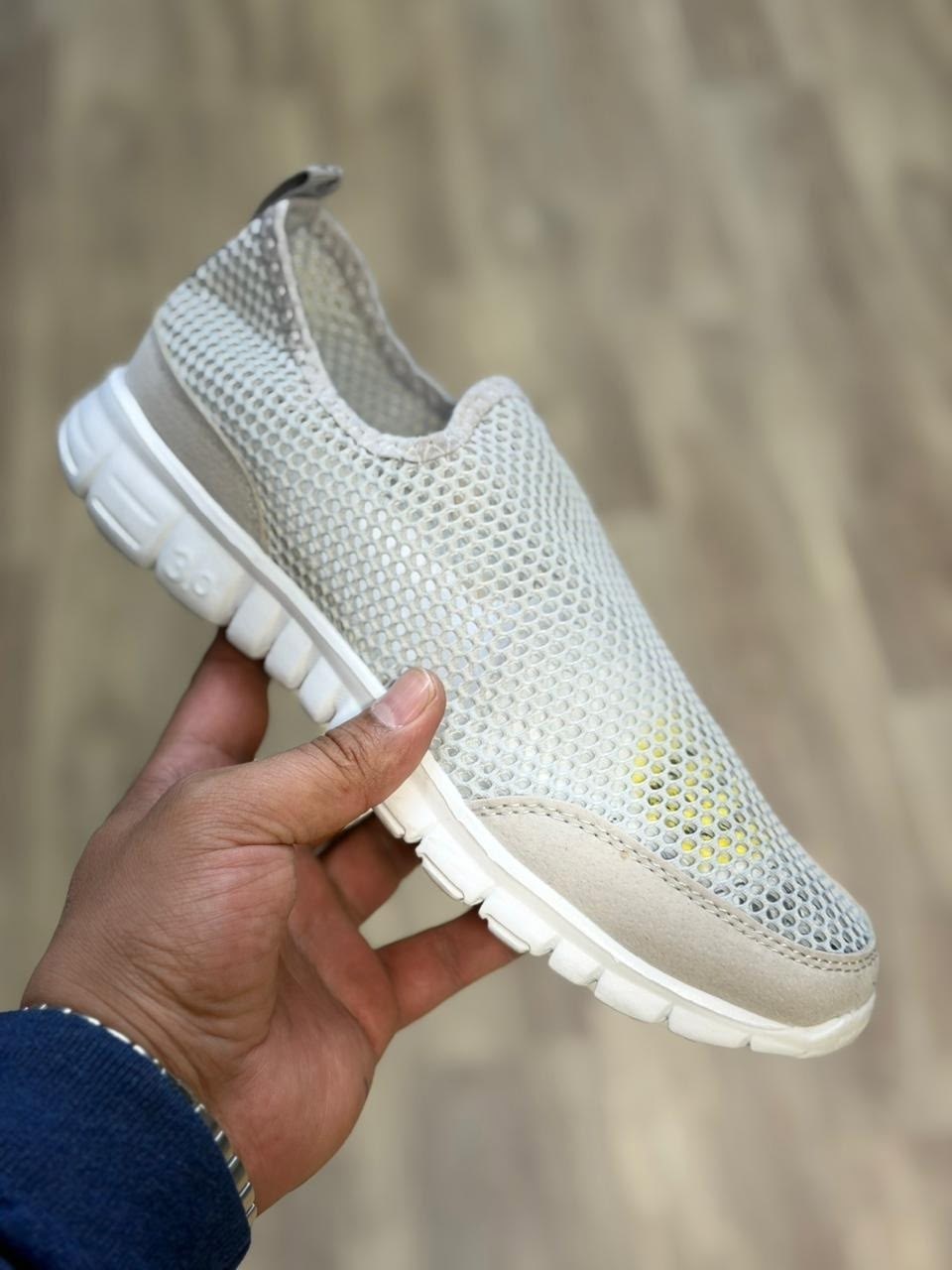 кроссовки мужские сетчатые,кроссовки,кроссовки летние мужские,летние легкие кроссовки мужские,мужские кроссовки повседневные