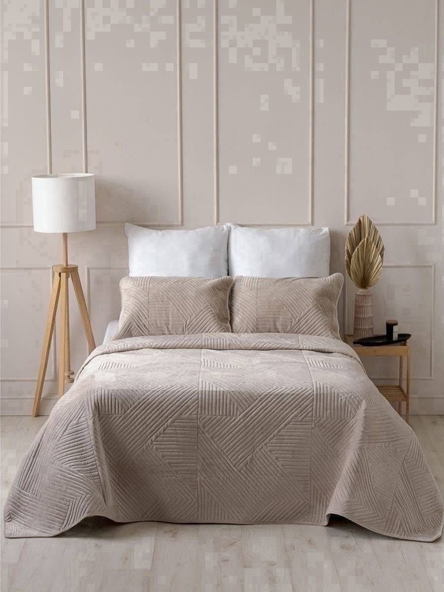 romance покрывало велюровое стеганое 220х240см,покрывало на кровать стеганое romance 220х240 см велюр евро темно-кремовый,покрывало на кровать стеганое romance 220х240 см велюр евро капучино,покрывало