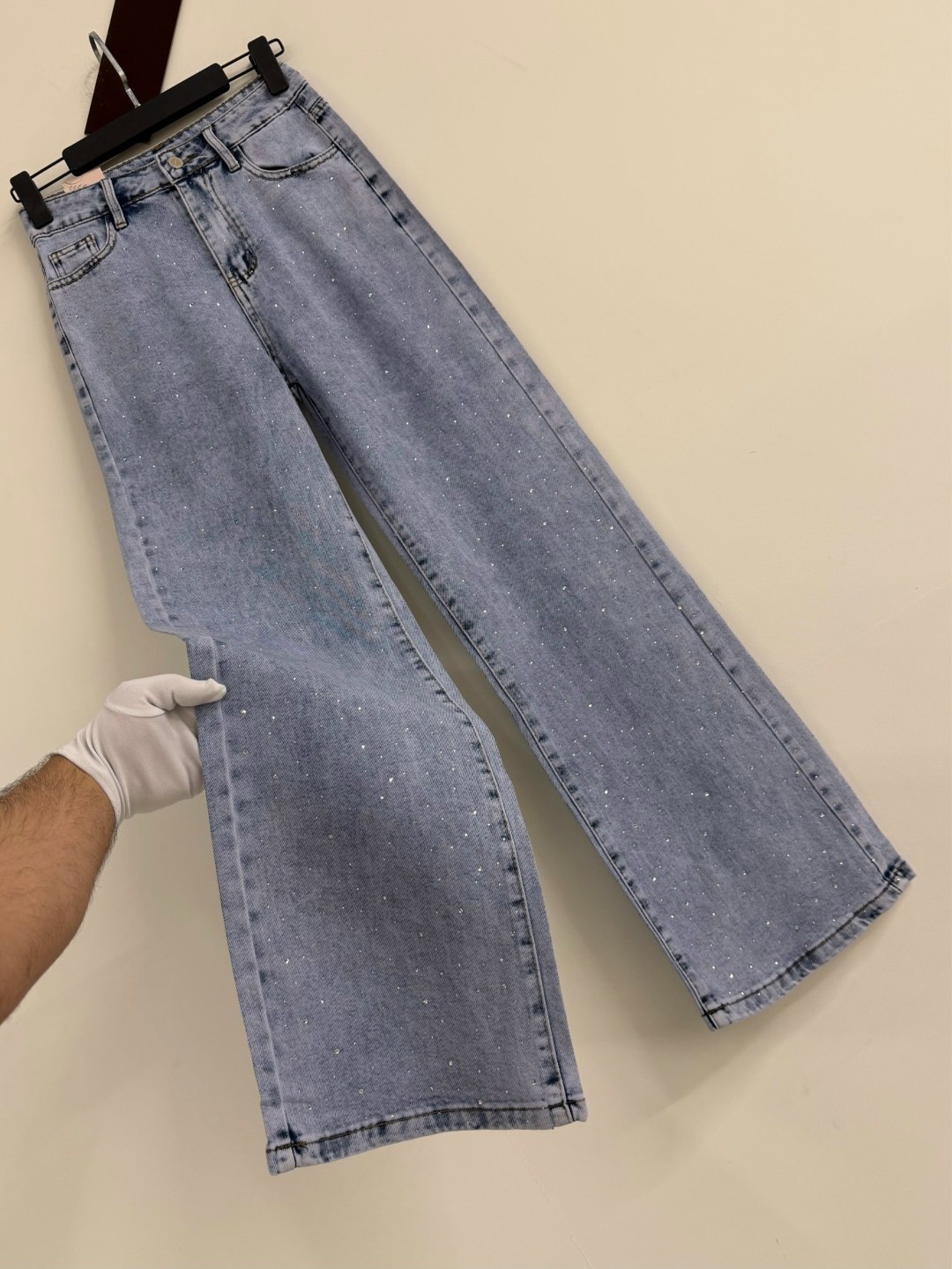 джинсы широкие,женские джинсы,модные джинсы,джинсы повседневные,джинсы женские широкие