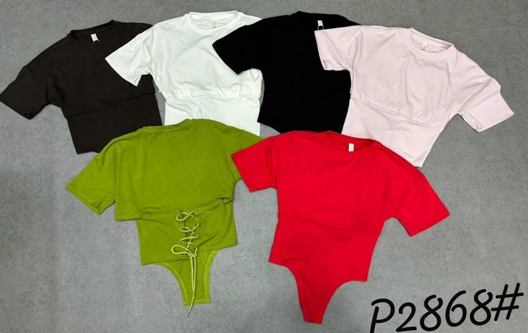 мини юбка,traveling in a mini skirt,мира мода,девушка на улице