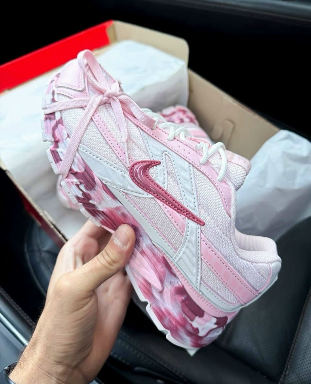,розовые кроссовки,женские кроссовки,женские кроссовки initiator pink nike,кроссовки для девочек