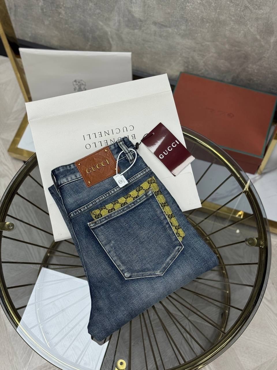 джинсы стильные,джинсы,женские джинсы,джинсы мужские,джинсы burberry