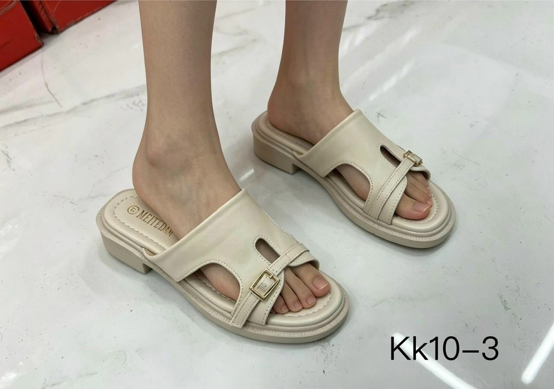 ,женские шлепанцы,модные шлепанцы,женские сандалии,босоножки летние