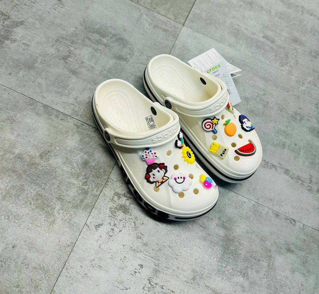 ,корейские кроксы,детские кроксы,женские кроксы,украшение на кроксы детские