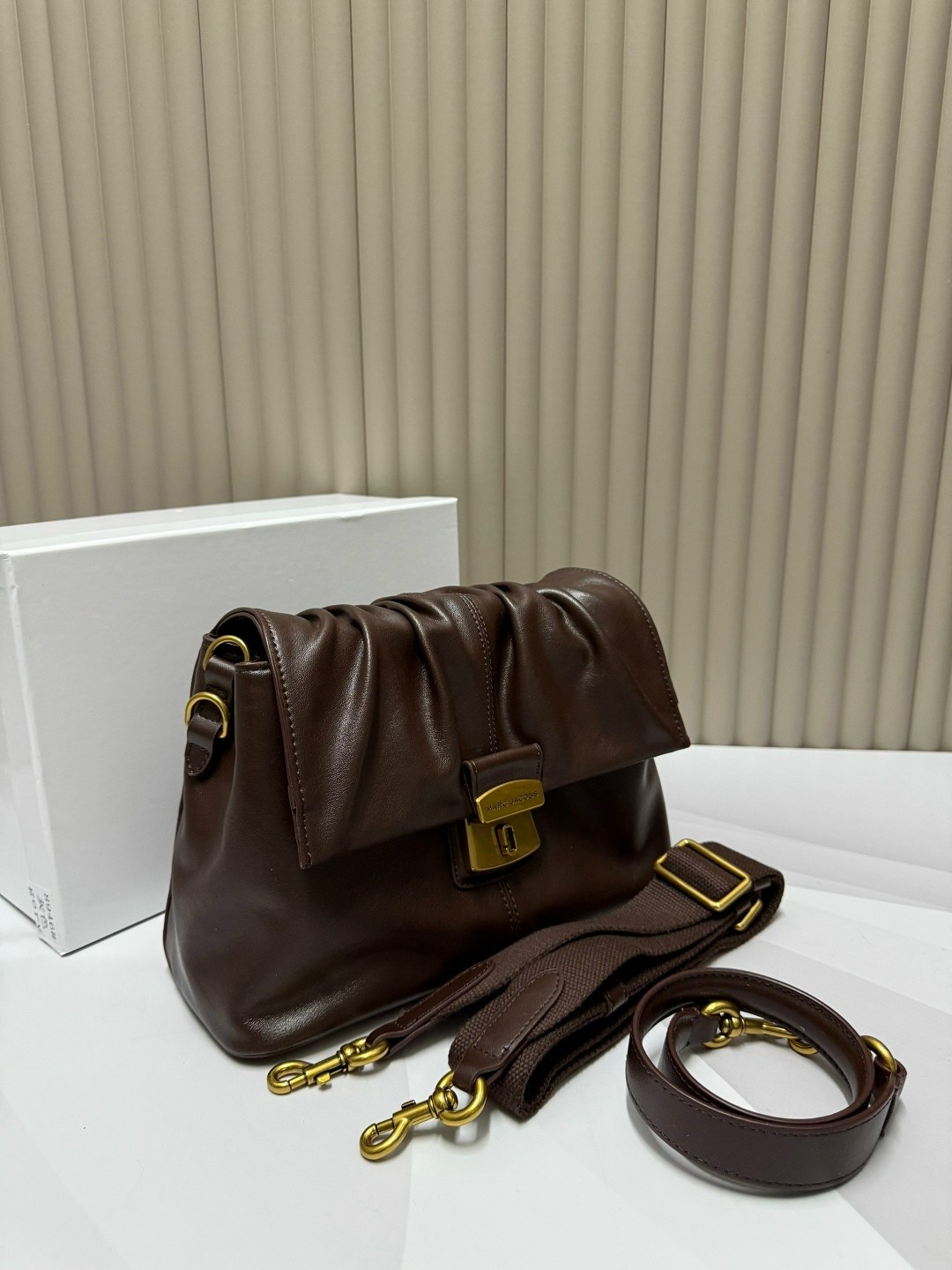 сумка,сумки женская,бежевая сумка,сумки на плечо,модная женская сумка