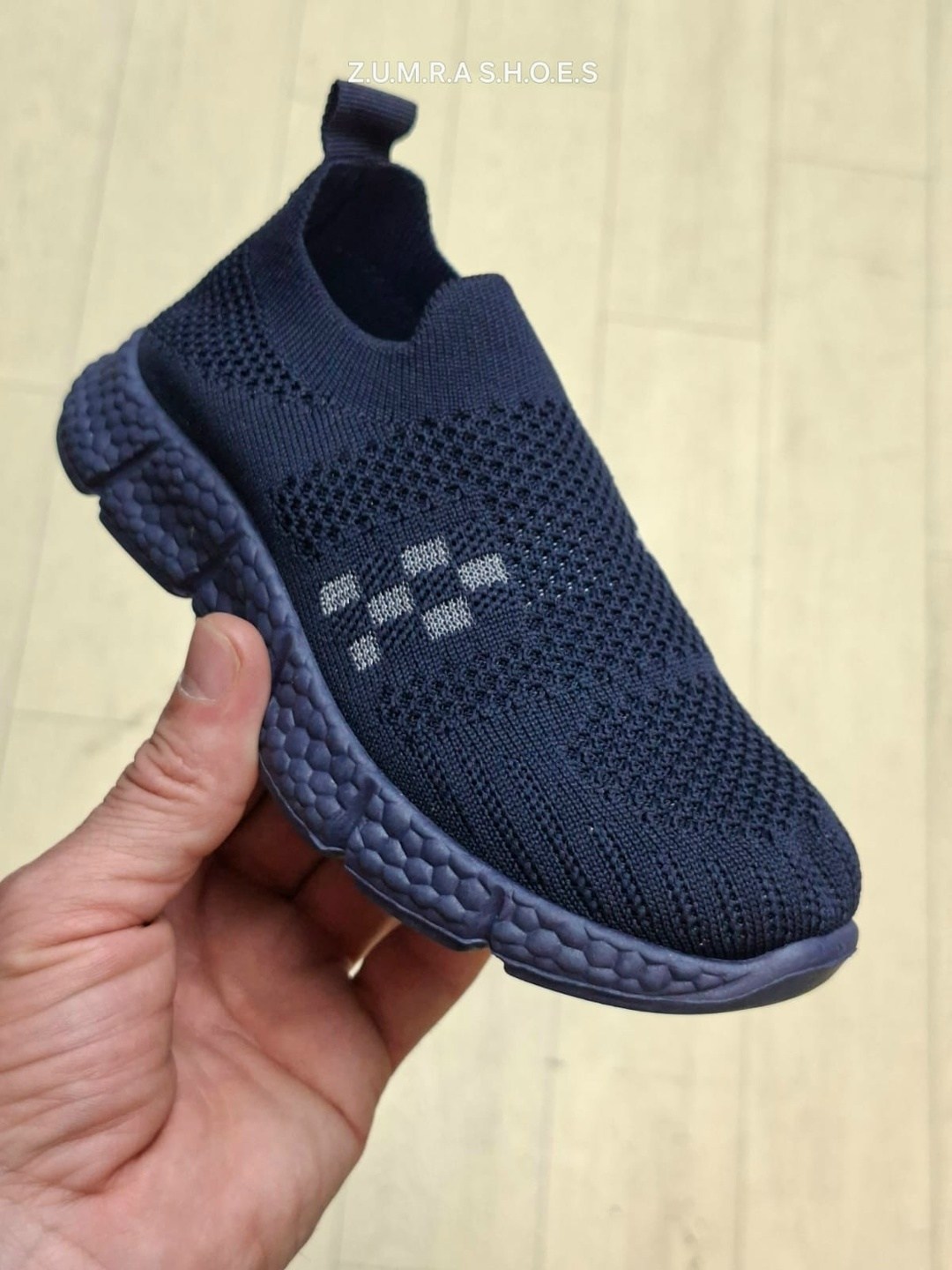 ,кроссовки,кроссовки текстильные,слипоны текстиль,слипоны сетка