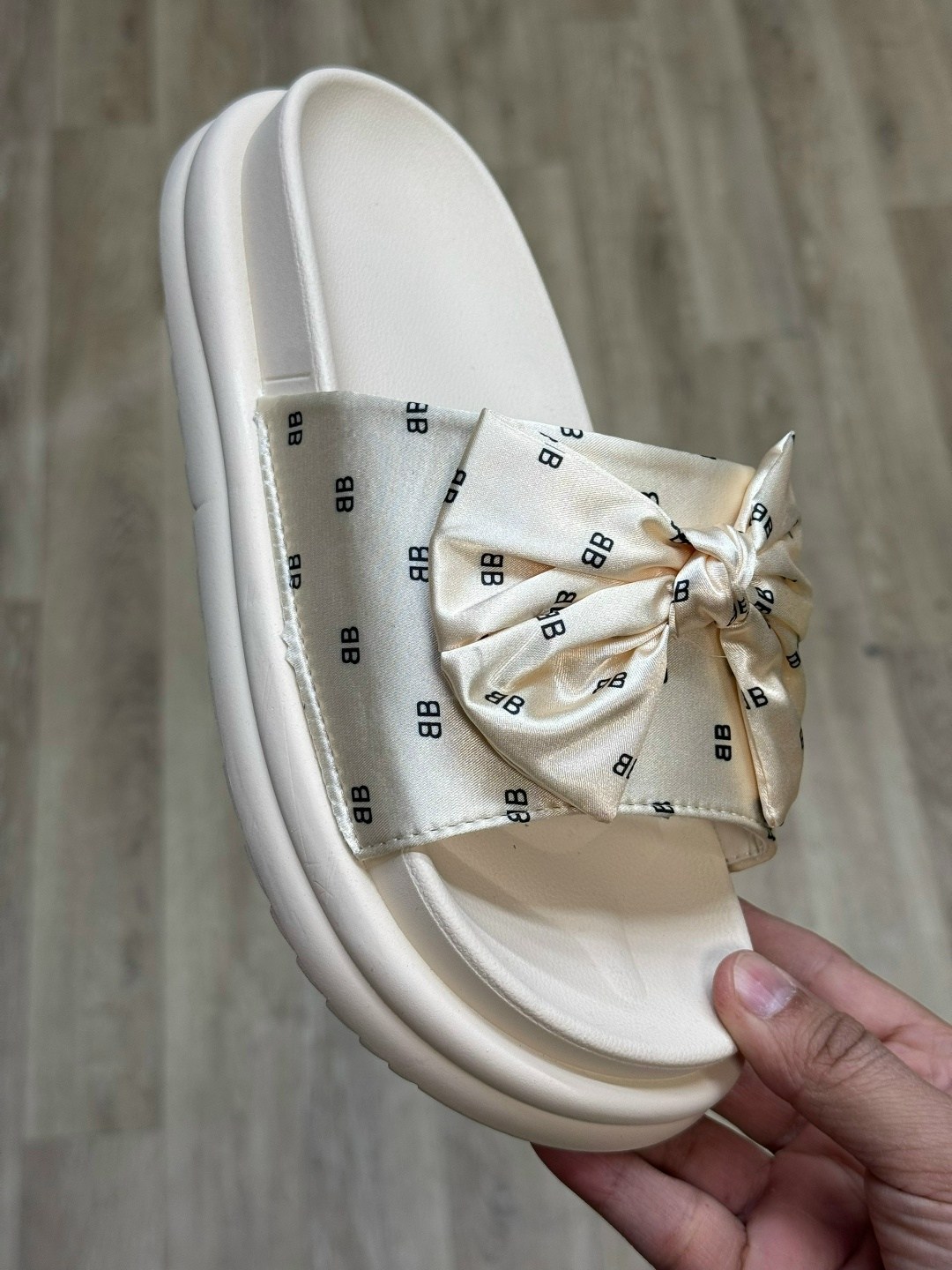 женские шлепанцы,женские шлепки,,женская ,сланцы keddo couture