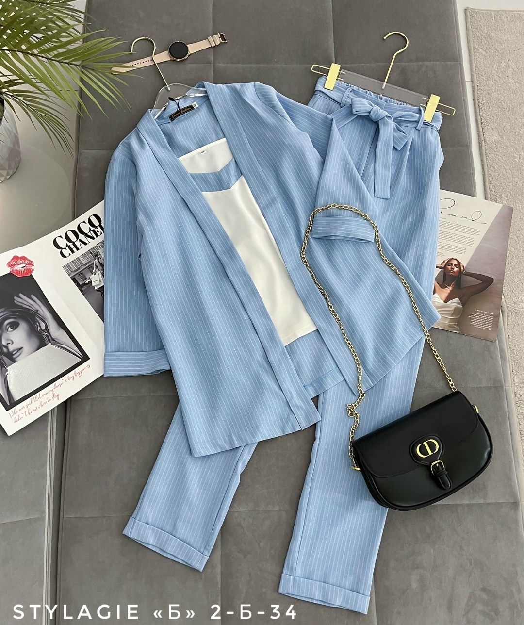 пудровый брючный костюм,стильные костюмы,женский костюм,костюм женский брючный,костюм классический