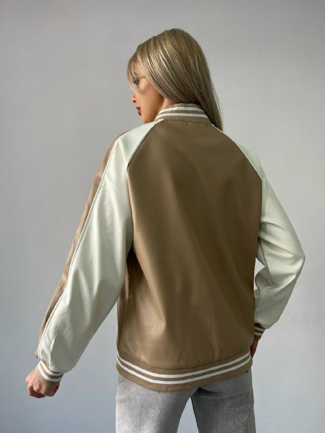 куртка бомбер,женская куртка бомбер,бомбер женская,легкая куртка,женская куртка