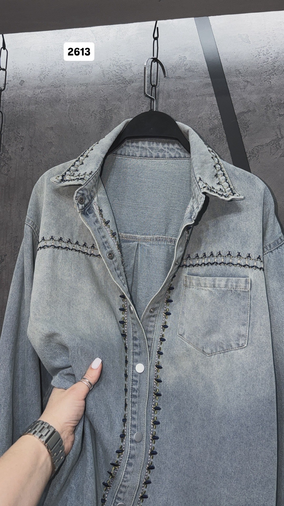 джинсовая куртка,женская джинсовая рубашка,джинсовые куртки женские,джинсовая куртка свободная,джинсовая куртка со стразами