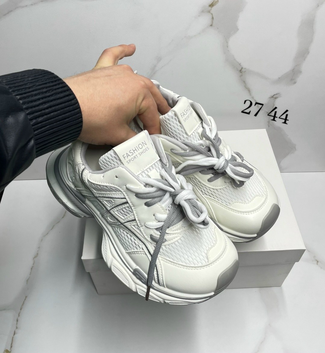 кроссовки женские balenciaga,женские кроссовки balenciaga runner серебристые,кроссовки balenciaga,женские кроссовки balenciaga серебристые с черным,баленсиага
