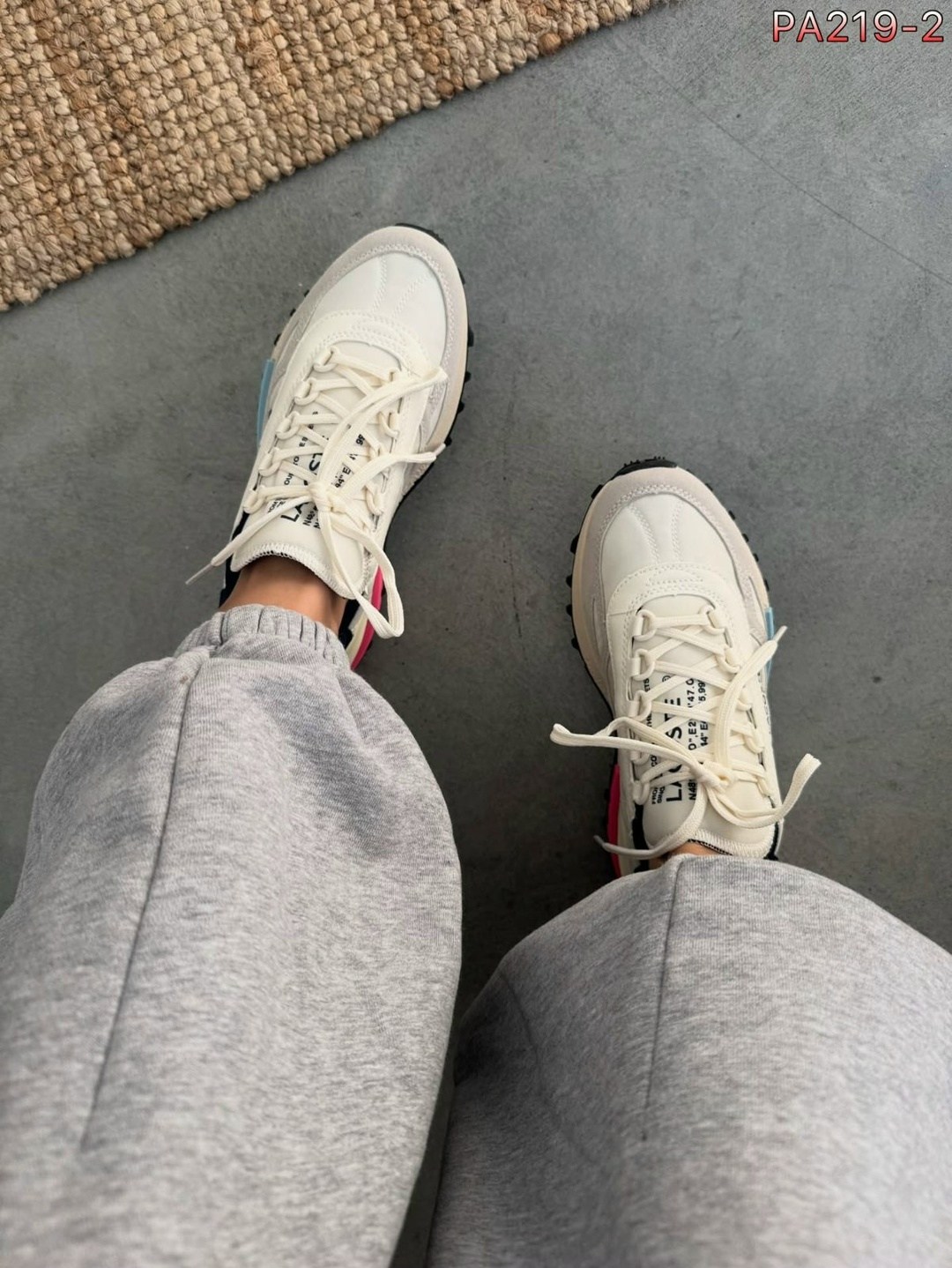 женские кроссовки,кроссовки,кроссовка,бежевые кроссовки,кроссовки женские модные