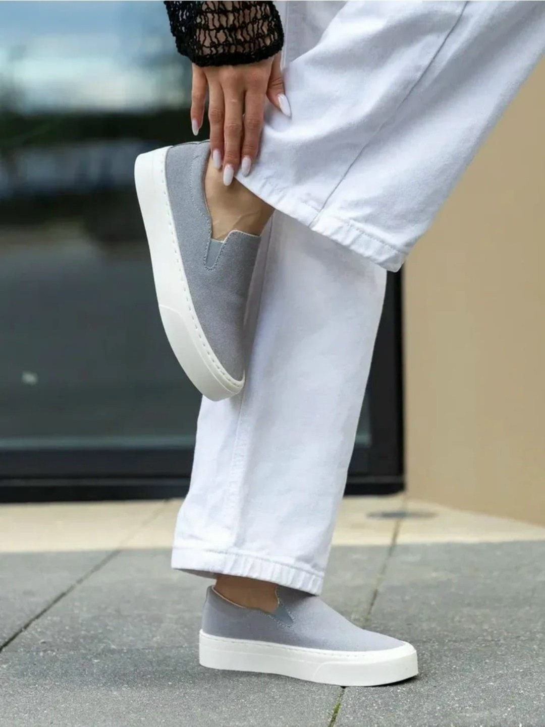 ,женские слипоны,слипоны из натуральной замши the row,слипоны из натуральной замши,слипоны