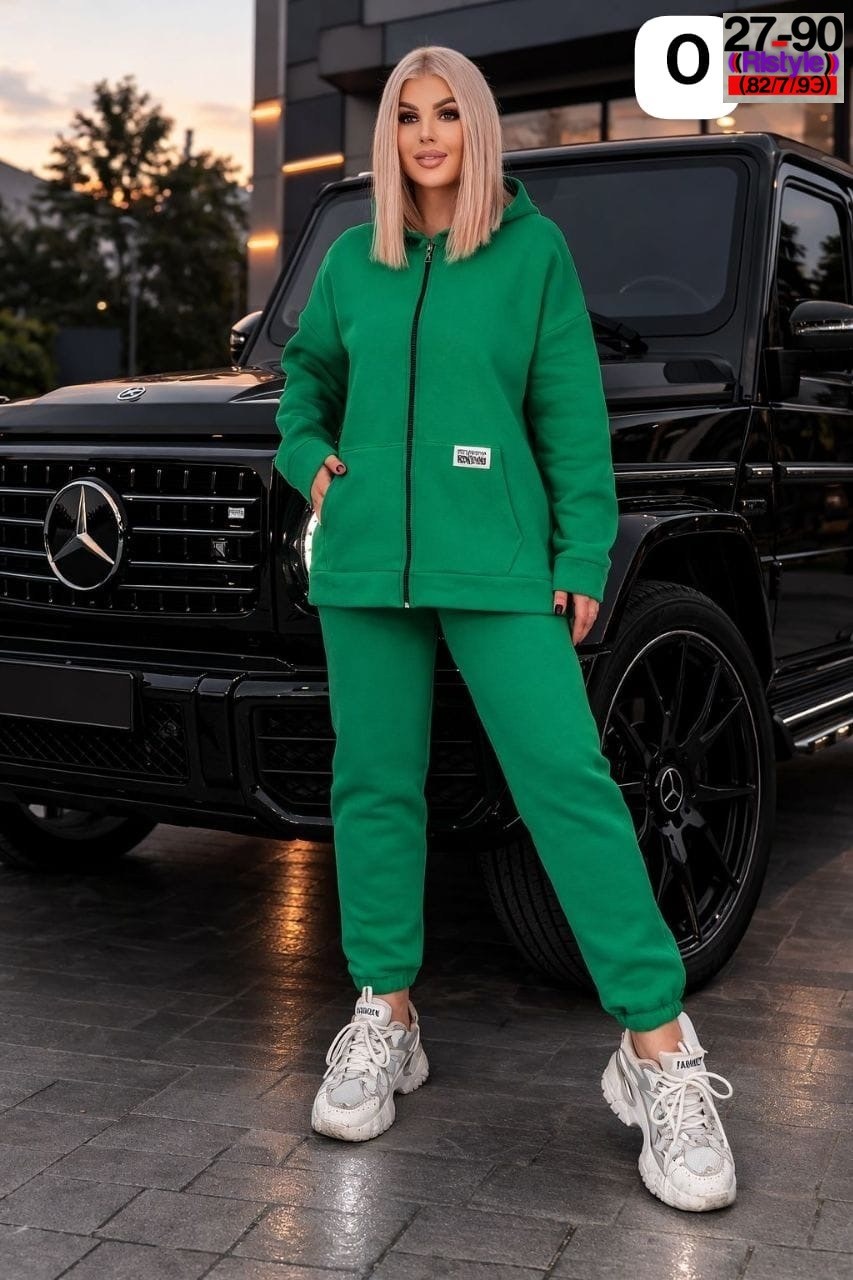тёплые спортивные костюмы женские больших размеров,спортивные костюмы женские больших размеров,костюм женский на флисе,костюм на флисе,спортивные костюмы женские