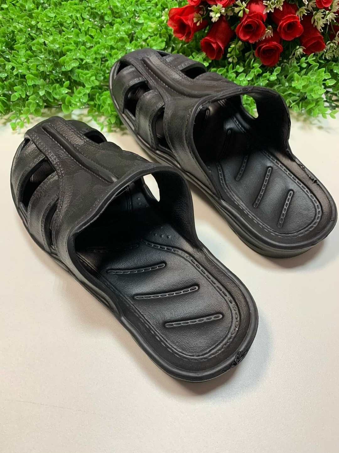 ,шлепанцы мужские,сланцы мужские,мужские шлепки,шлепанцы мужские кожаные