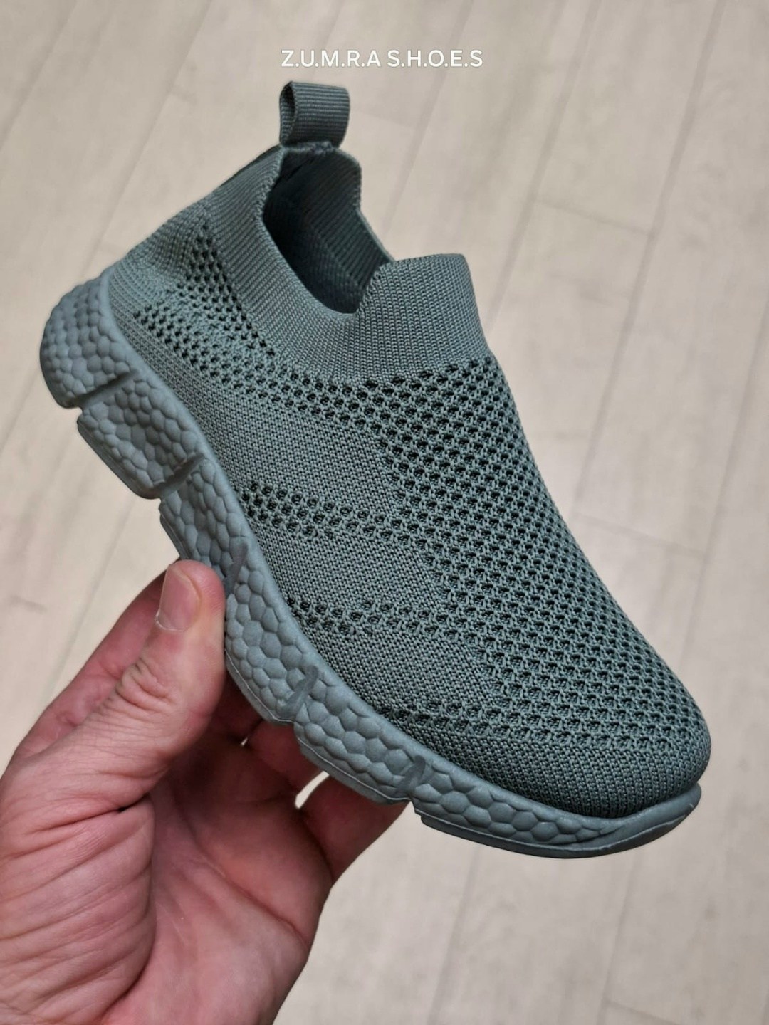 ,кроссовки,кроссовки текстильные,слипоны текстиль,слипоны сетка