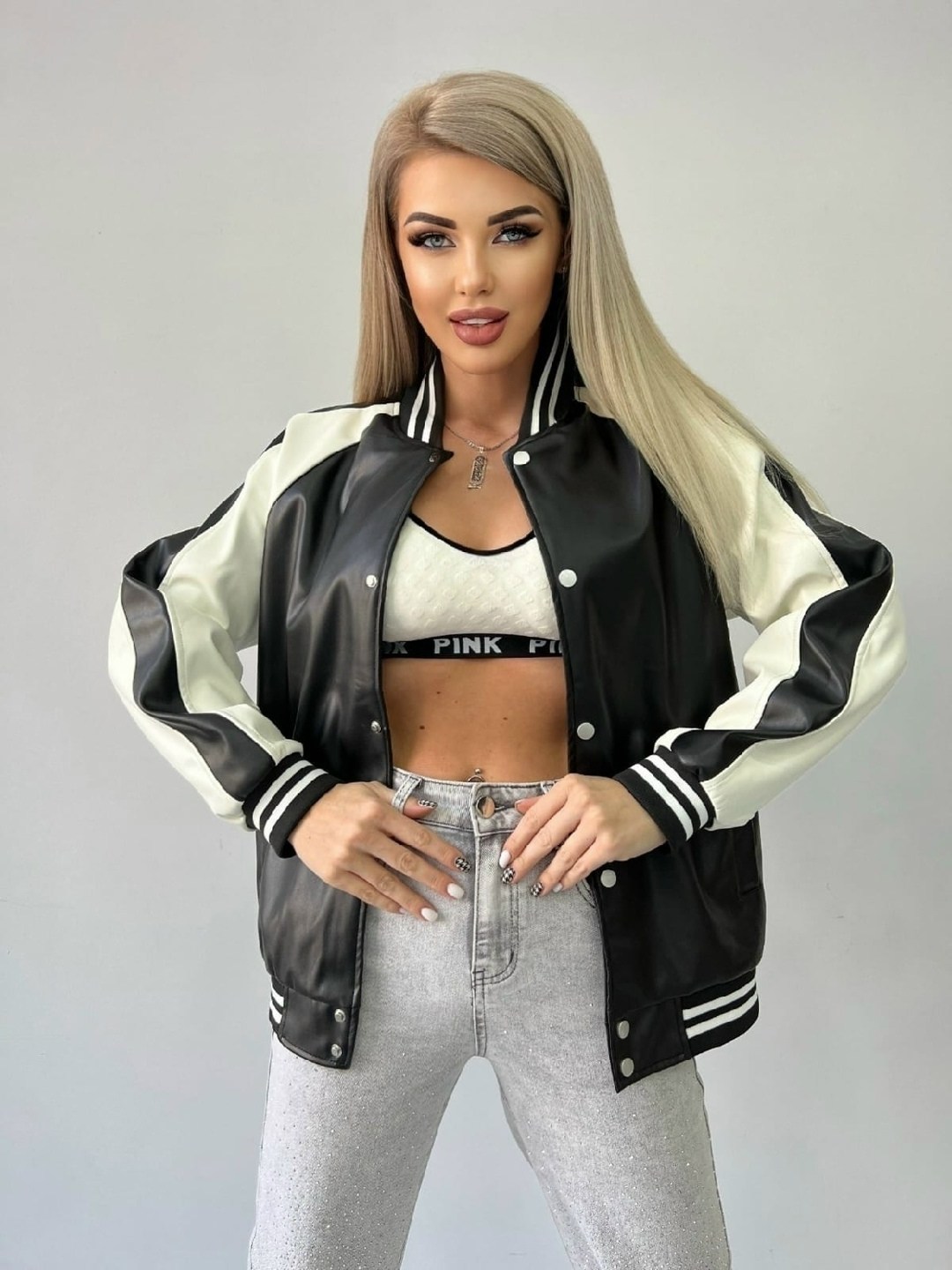 куртка бомбер,женская куртка бомбер,бомбер женская,легкая куртка,женская куртка