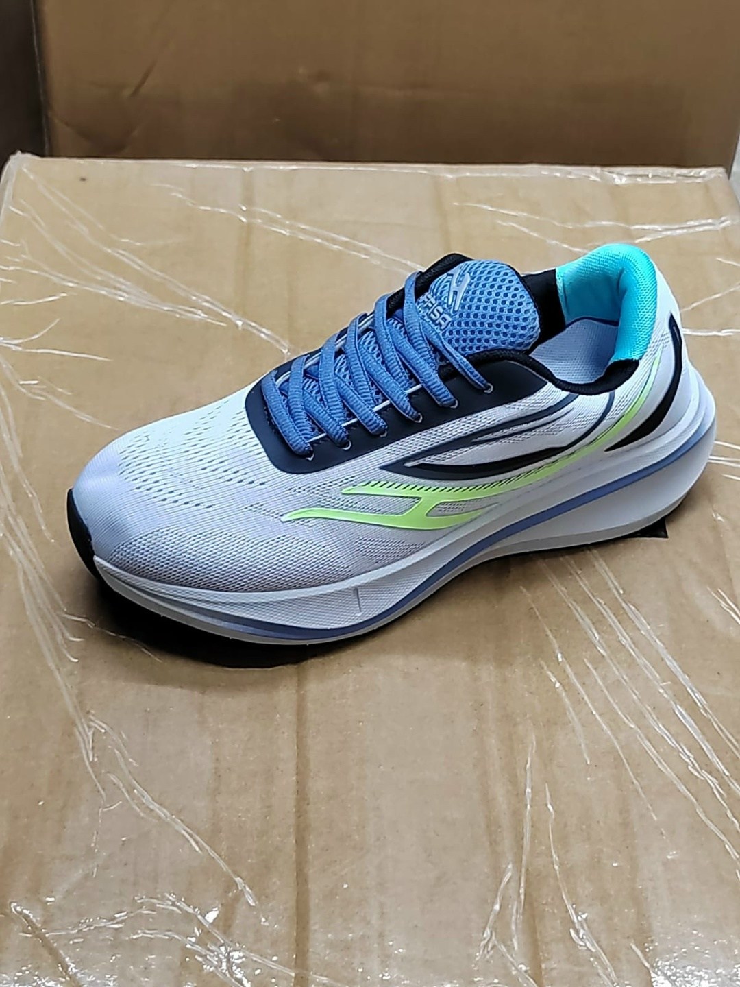 кроссовки,кроссовки беговые мужские,кроссовки joma,беговые кроссовки,мужские кроссовки